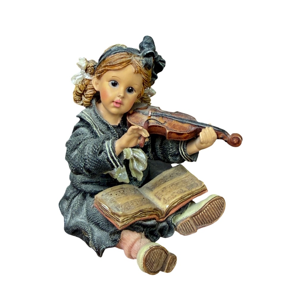 Violin Boyds Yesterdays Child Figurine Lindsey with Louise The Recital 1998